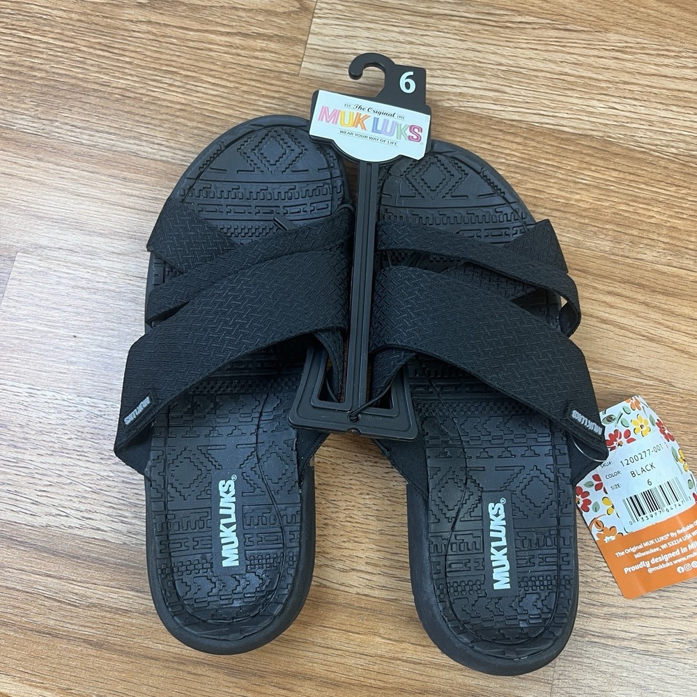 Muk Luks‎ Sassy Cross-Over Slide Sandals Women's Size 6 Black NEW with Tags